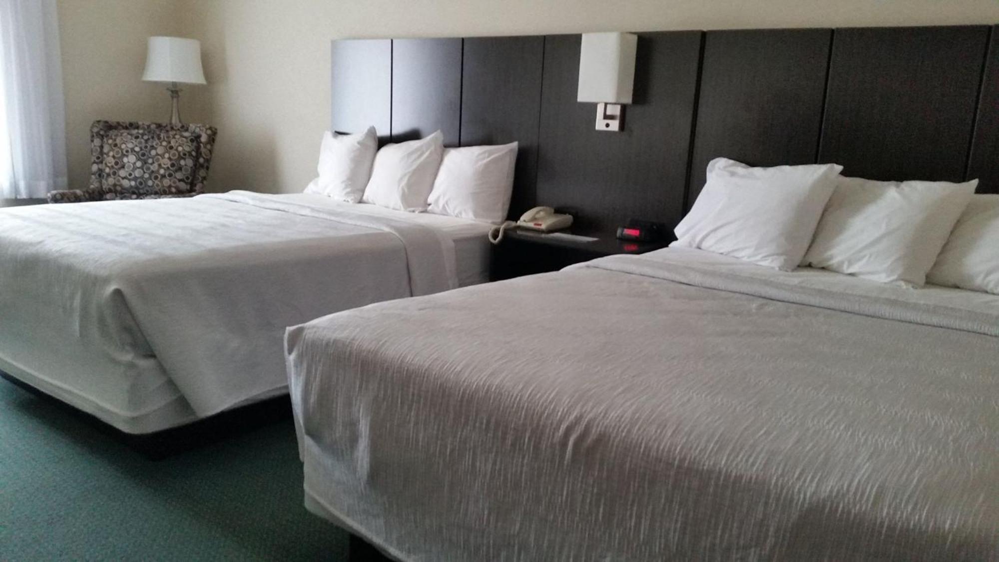 Gold Vault Inn Radcliff المظهر الخارجي الصورة